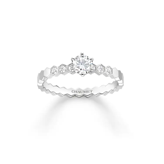 BEE MY LOVE SOLITAIRE White gold, diamonds